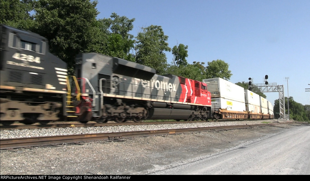 NS 27A with New Ferromex SD70ACe